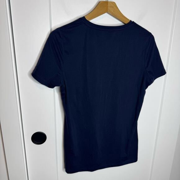Bluffworks Threshold Navy Blue Crewneck T-shirt Standard Fit Size Small Women’s - Picture 4 of 5